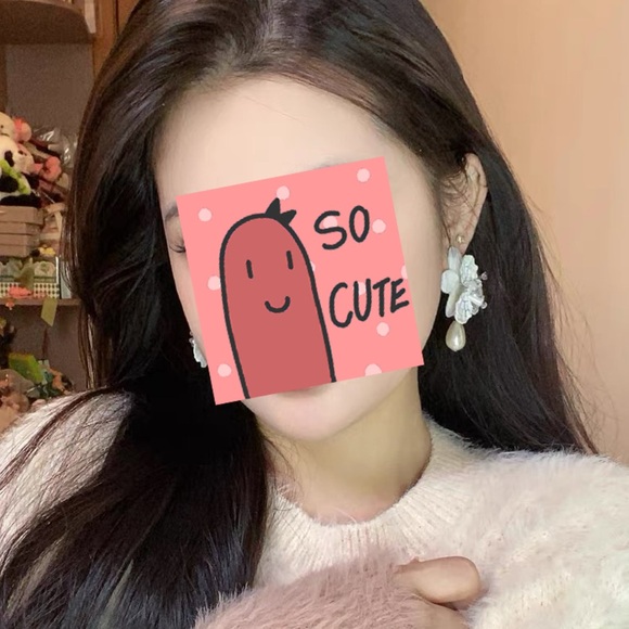 Floral & pearl earrings - Picture 4 of 4